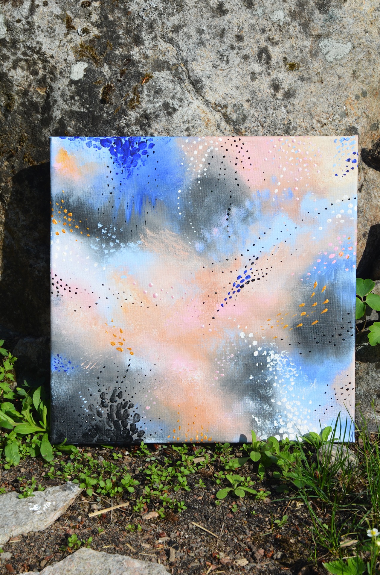 Mystery, 2022 (40 x 40 cm, akryyli/ canvas) 22